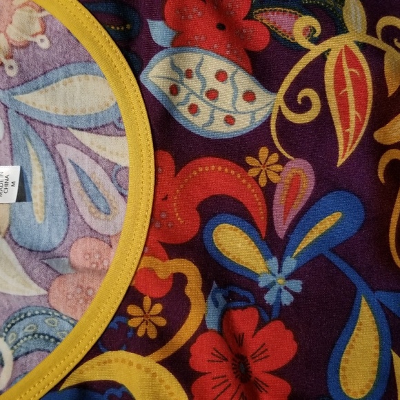 Medium classic t - Picture 2 of 2